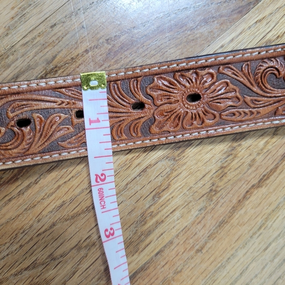 Vintage Brown Leather Embossed Belt with Silver Buckle Size 38 - Picture 10 of 16